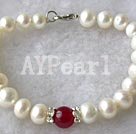 pearl bracelet