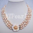 pearl necklace