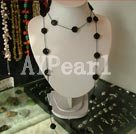 Wholesale Gemstone Jewelry-black jade flower-shape necklace