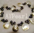 Wholesale pearl shell necklace