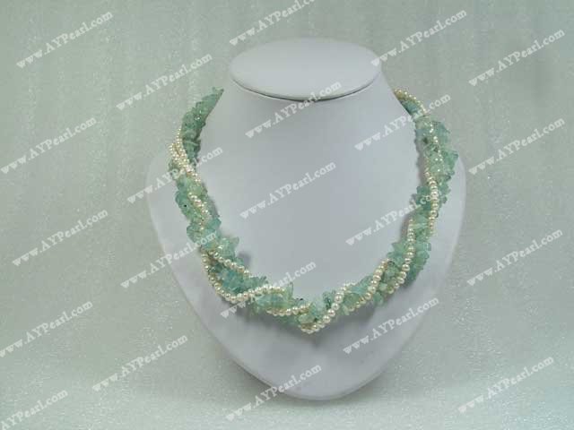 collier de perles bijou