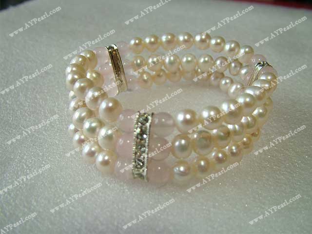 Bracelet de perles de quartz rose