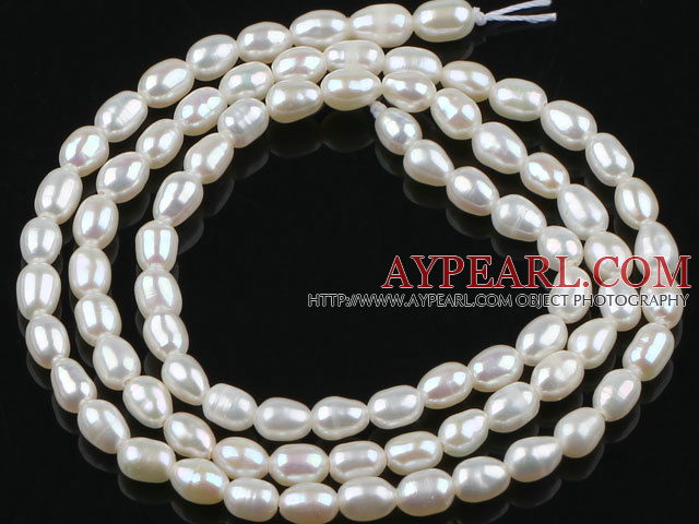 Pearl Beads, White, 3-3.5mm natural rice shape, Sold per 14.2-inch strand