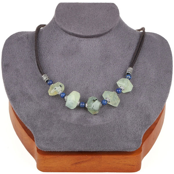 Green Willow Fashion Necklace